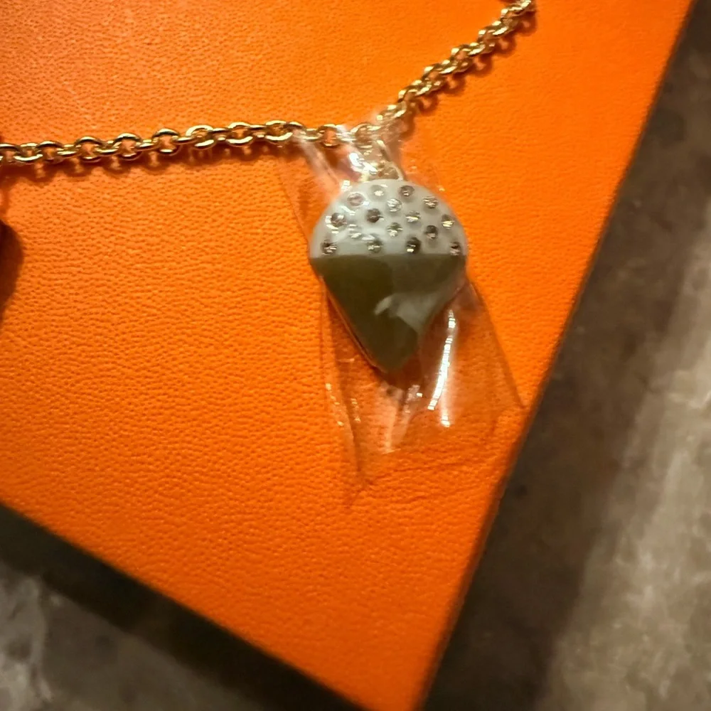 COACH Gold Multi-Charm Flower Pendant Necklace - - Picture 5 of 10